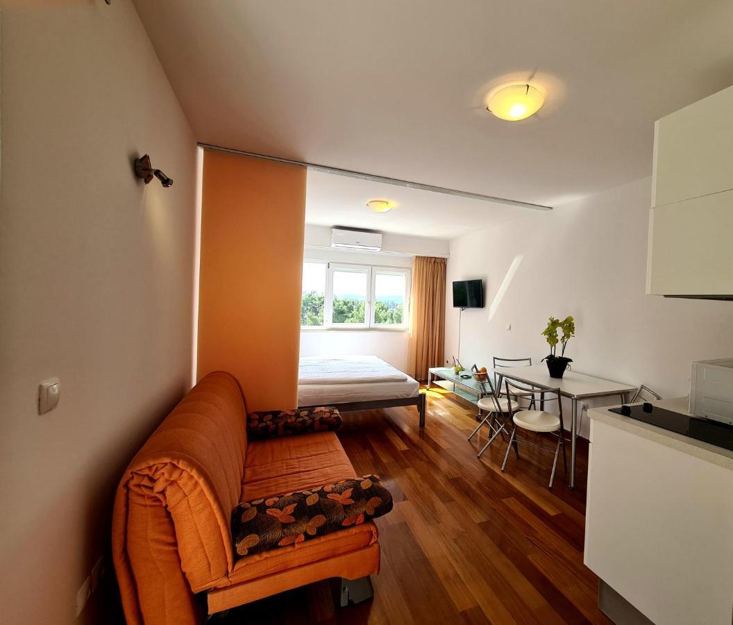 Apartments Veronika マカルスカ エクステリア 写真