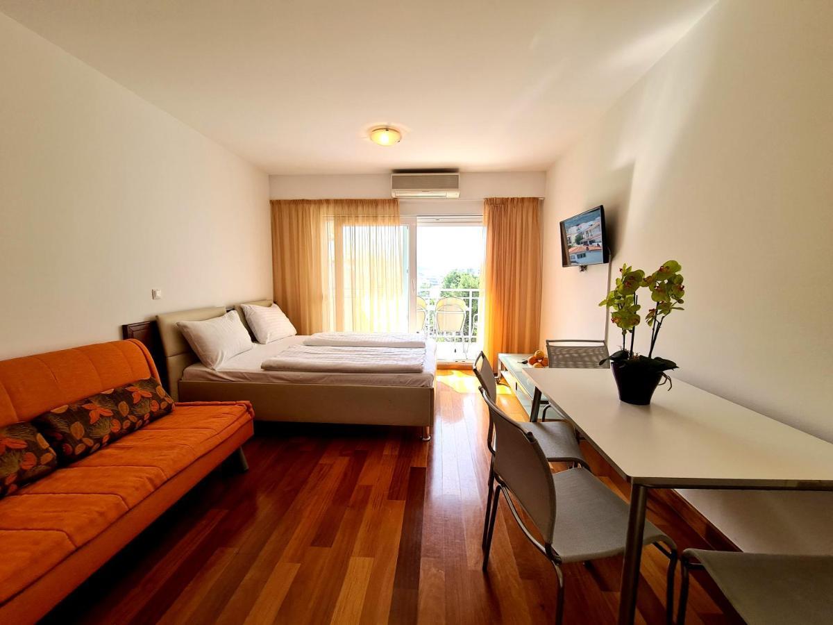 Apartments Veronika マカルスカ エクステリア 写真
