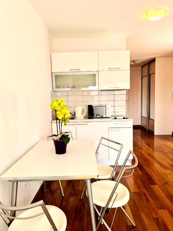 Apartments Veronika マカルスカ エクステリア 写真